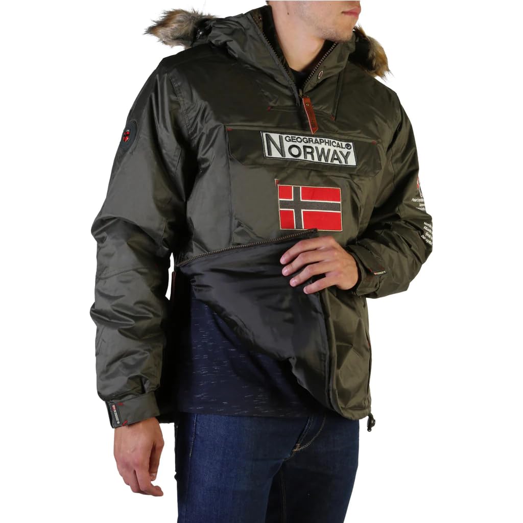 Geographical Norway - Barman_Man Green