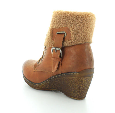 PATRIZIA Iceland Camel Multi Shoe US 9