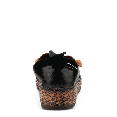 Spring Step Women's Hilary Slip-On Shoe