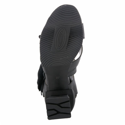 L'ARTISTE Women's Shelly