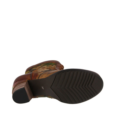 L'Artiste by Spring Step CHARMING BROWN MULTI Shoe US 5