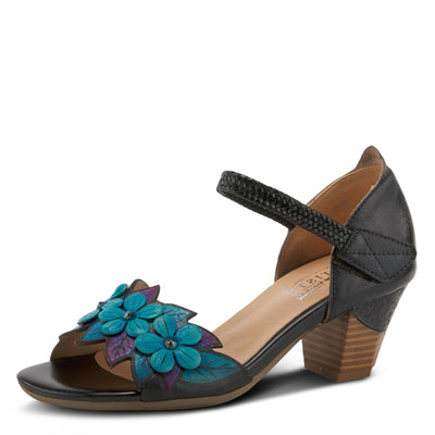 L'ARTISTE COMPELLING MARY JANE SHOES