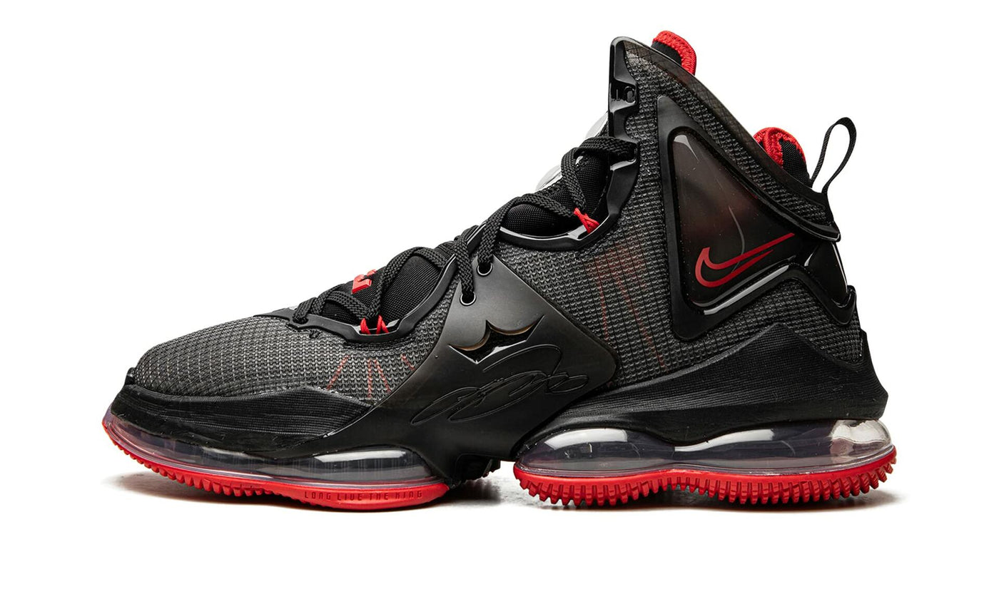 Nike Men's Lebron 19 Space Jam Basketball Shoes, Black/Red, 9.5