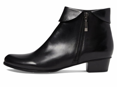 Spring Step Women's Stockholm Low-Shaft Pull-On Bootie Black EU 38/7.5-8