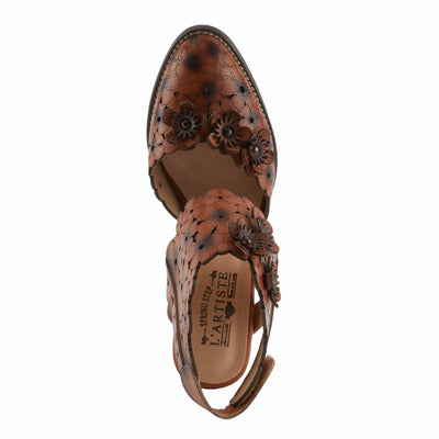 L'Artiste by Spring Step Women's Distinction Pump, Camel, 9.5-10