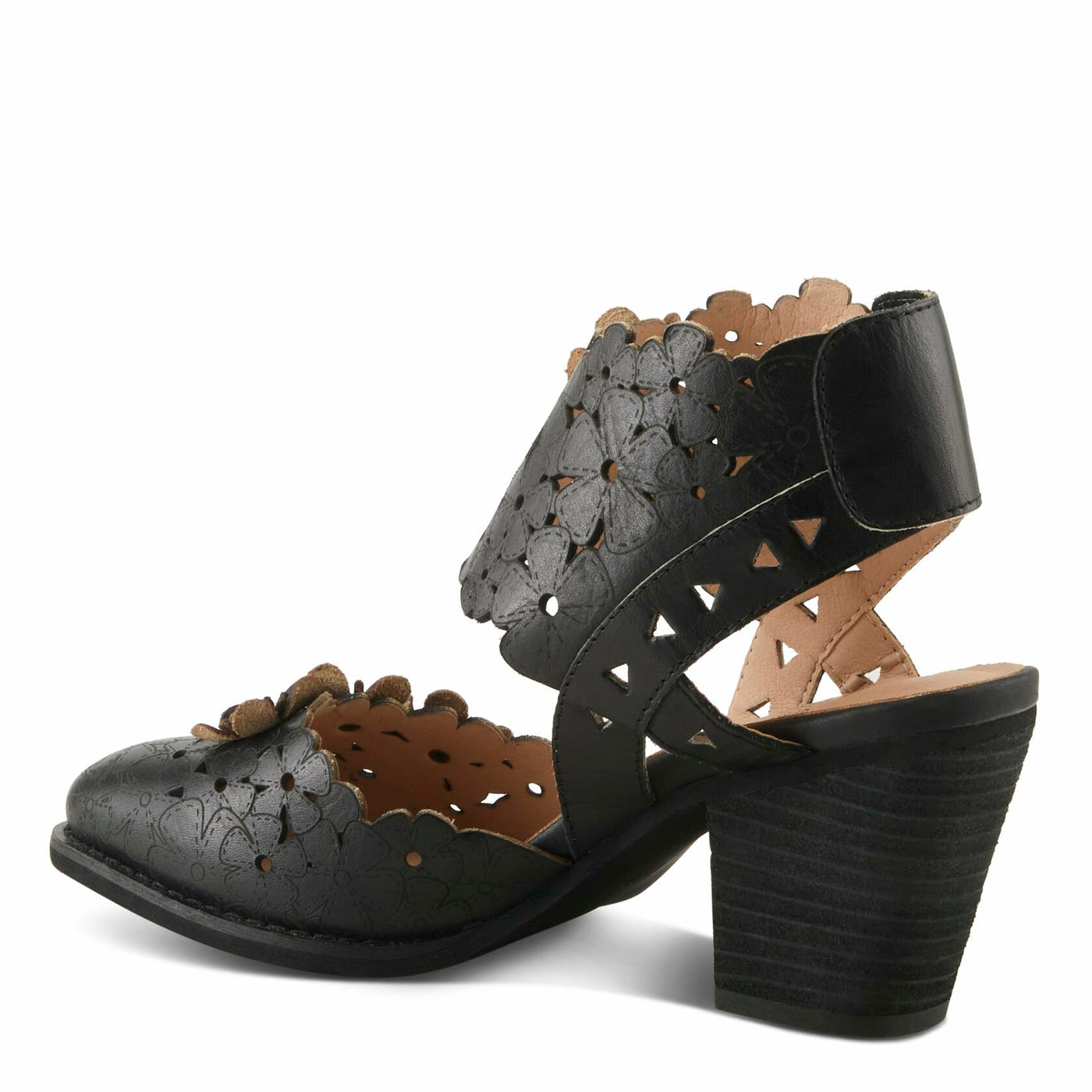 L'Artiste by Spring Step Women's Distinction Pump, Black, 9