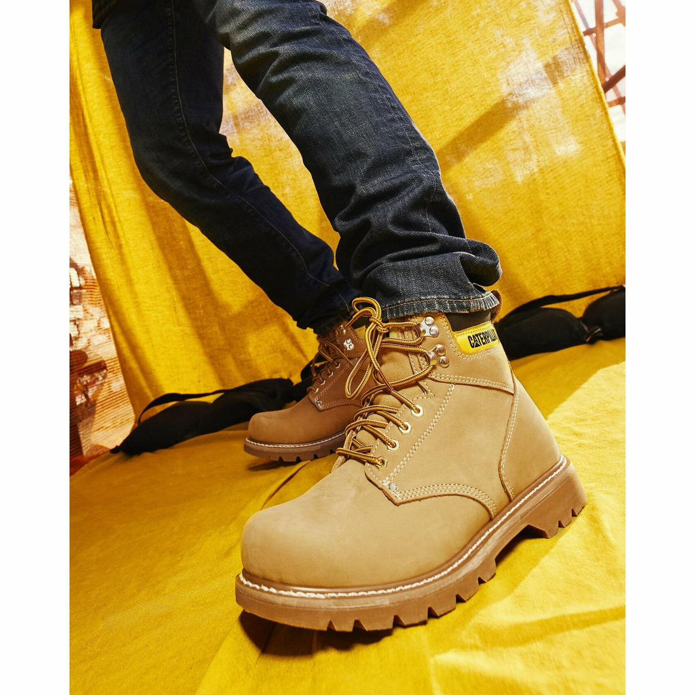 CAT Men's Second Shift Soft Toe Work Boot, Honey, 9