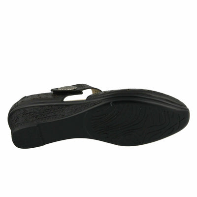Spring Step Women's Nougat Wedge Sandal, Black, 36 EU/5.5-6 M US