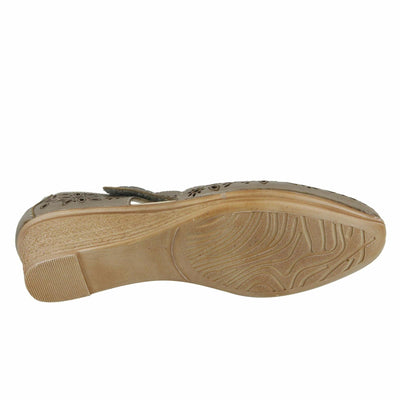 Spring Step Women's Nougat Wedge Sandal, Gray, 41 EU/9.5-10 M US