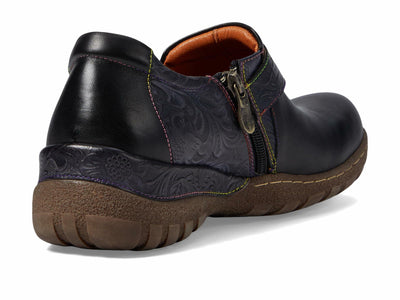 L'ARTISTE GYARADOS SLIP-ON SHOES