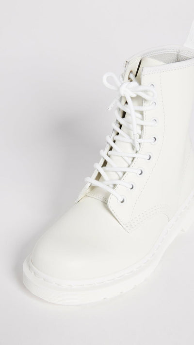 Dr. Martens, 1460 Original Smooth Leather 8-Eye Boot for Men and Women, White Smooth, 7 US Women/6 US Men
